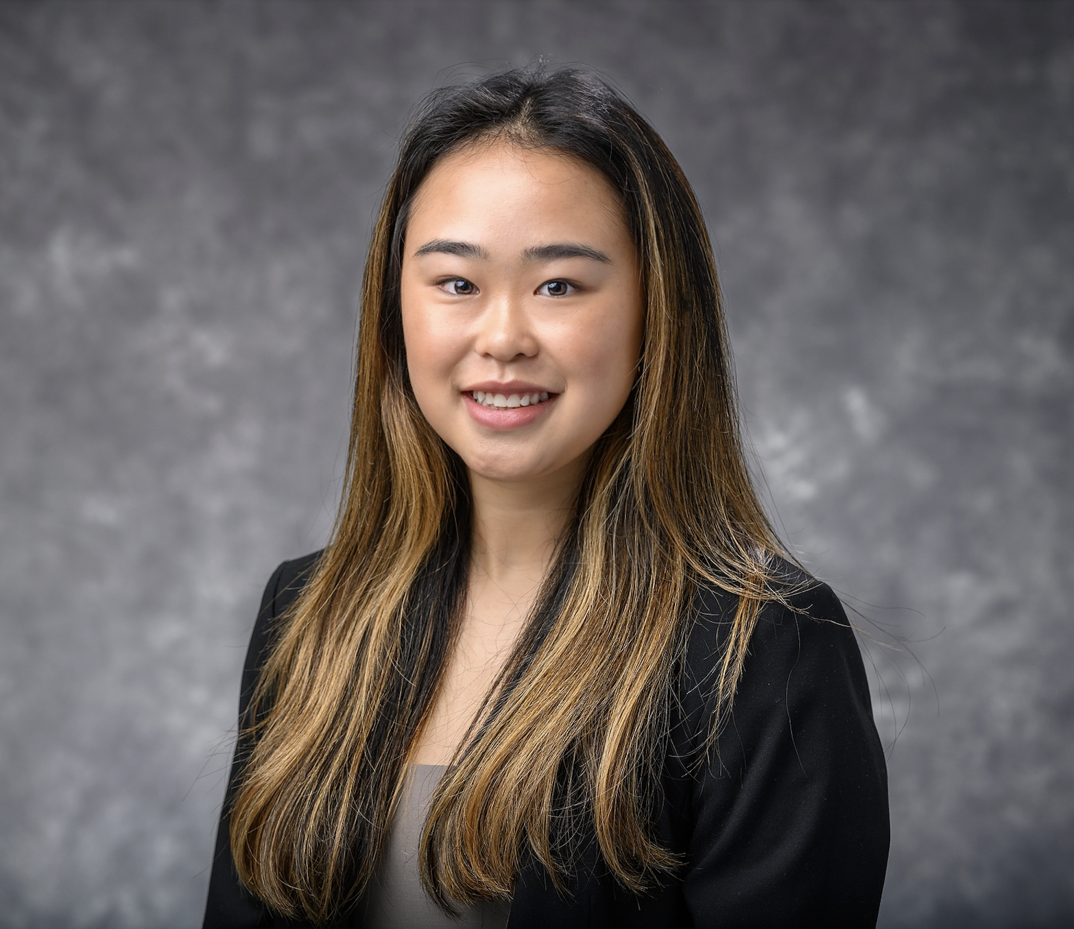 Lynda Huang